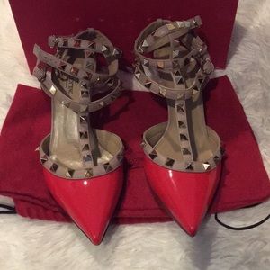 Valentino Rockstuds in Kitten heels